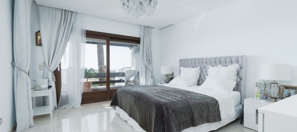 4 Schlafzimmer Stadthaus in El Paraiso, Spain, Nr. 105946 11