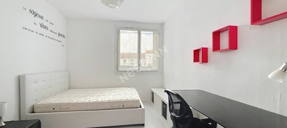 3 bedrooms Apartment in Saint-Herblain, France No. 283667 5