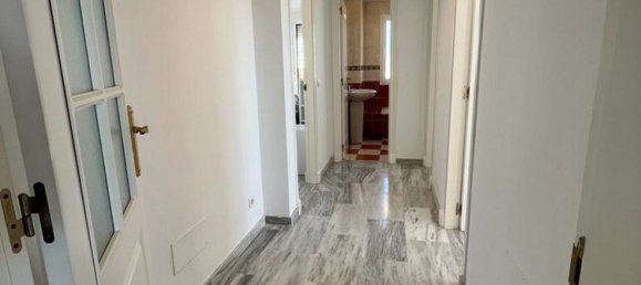 3 bedrooms Penthouse in Estepona, Spain No. 139044 7