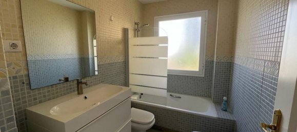 3 bedrooms Penthouse in Estepona, Spain No. 139044 4