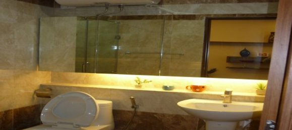 3 bedrooms Apartment in Cau Giay, Vietnam No. 6745 10