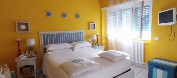 Пентхаус с 5 комнатами в Сан Феличе Чирчео, Италия № 177317 14