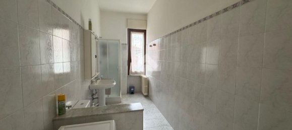6 rooms Villa in Vercelli, Italy No. 141462 15