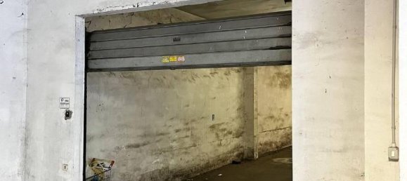 1 room Parking in Rome, Italy No. 26832 8