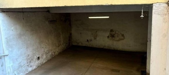 1 room Parking in Rome, Italy No. 26832 4