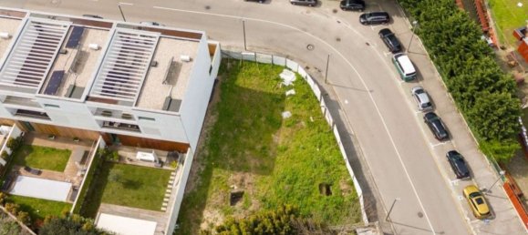 571m² Land in Porto, Portugal No. 120511 4