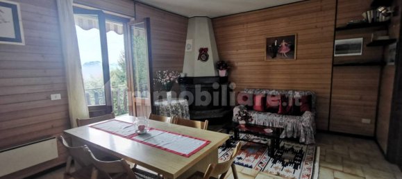 2 bedrooms Apartment in Centro Valle Intelvi, Italy No. 379442 7