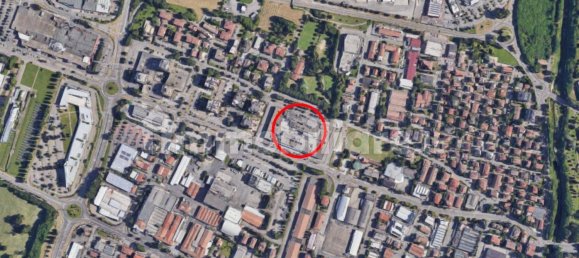 Büro in Reggio Emilia, Italy 528m², Nr. 317076 14