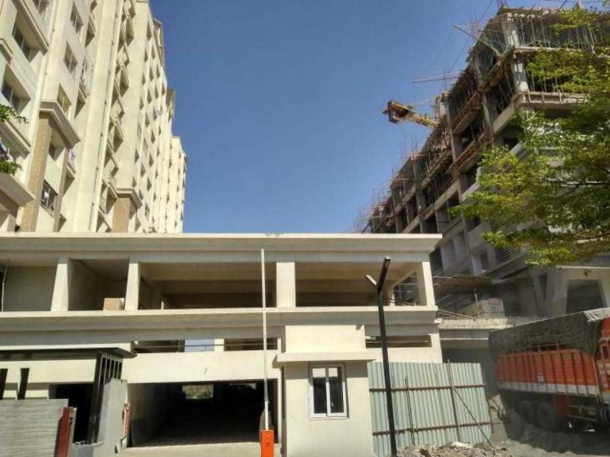 2 bedrooms House in Pune, India No. 54825