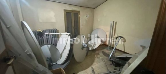 4غرفة عقار تجاري في Modena, Italy رقم 78309 17