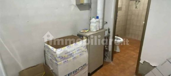 4غرفة عقار تجاري في Modena, Italy رقم 78309 8