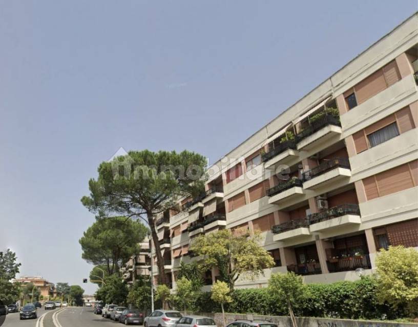 5 rooms Office in Rome, Italy No. 213388