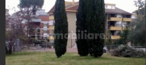 5 rooms Office in Rome, Italy No. 213388 2