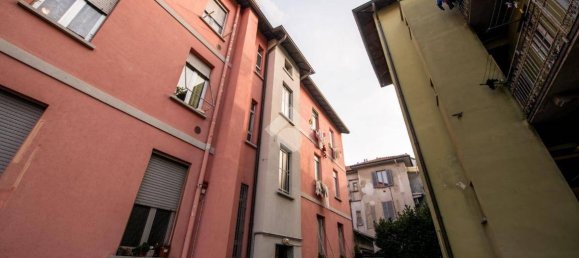 1 bedroom Apartment in Milan, Italy No. 243869 19