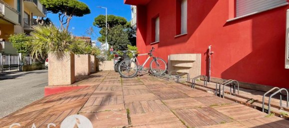 Apartamento de 2 dormitorios en Riccione, Italy No. 65282 15