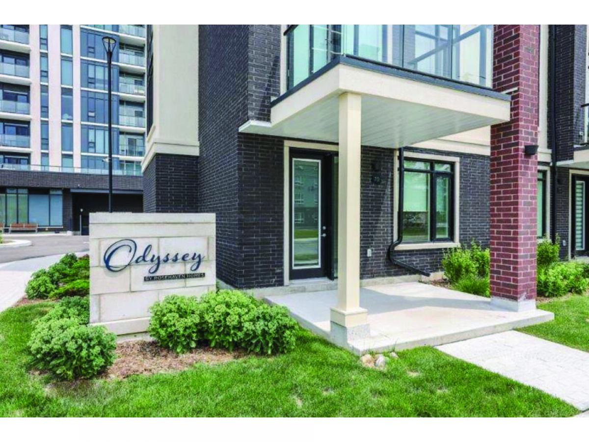 3 bedrooms House in Grimsby, Canada No. 740