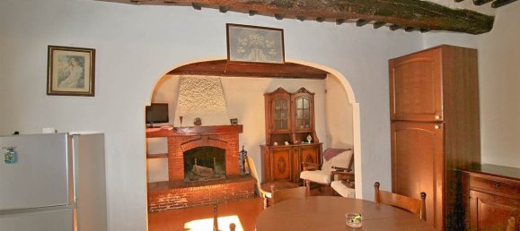 2 Schlafzimmer Wohnung in Scansano, Italy, Nr. 237947 3