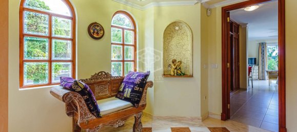 6 bedrooms House in Arona, Spain No. 25439 4