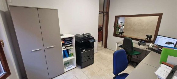 Büro in Busto Arsizio, Italy 160m², Nr. 20947 15