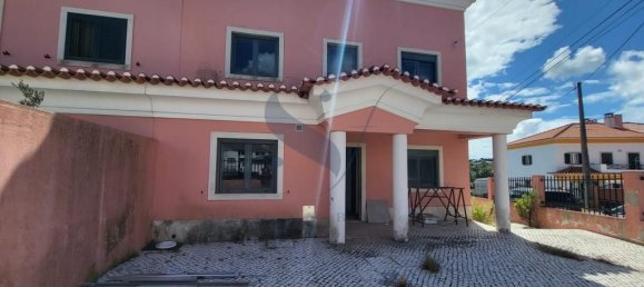 7 bedrooms House in Rio de Mouro, Portugal No. 165937 3