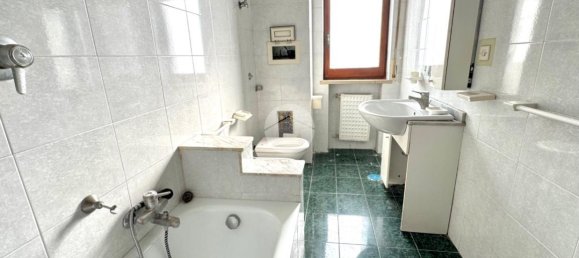 Apartamento de 3 divisões em Marano di Napoli, Italy N.º 5983 8