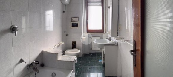 Apartamento de 3 divisões em Marano di Napoli, Italy N.º 5983 10