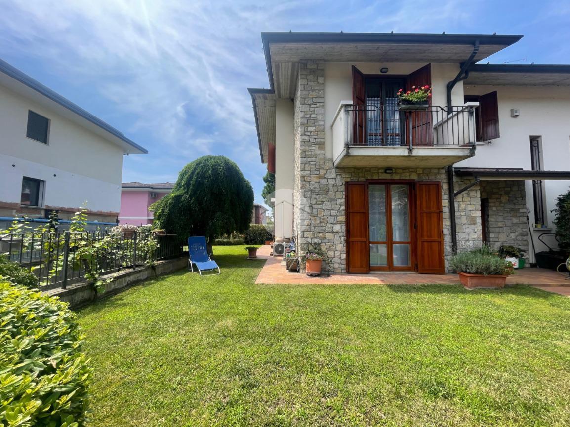 5-salle Villa à Cellatica, Italy No. 162170