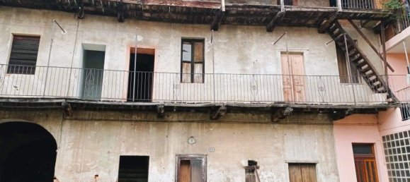 Дом с 7 комнатами в Карпиньяно Сезия, Италия № 178482 2