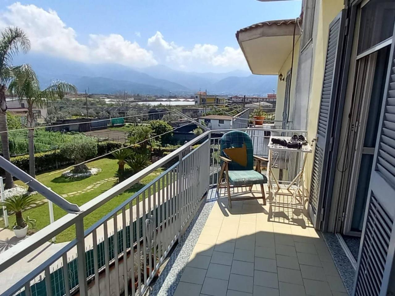 4 rooms Apartment in Pompei, Italy No. 70999