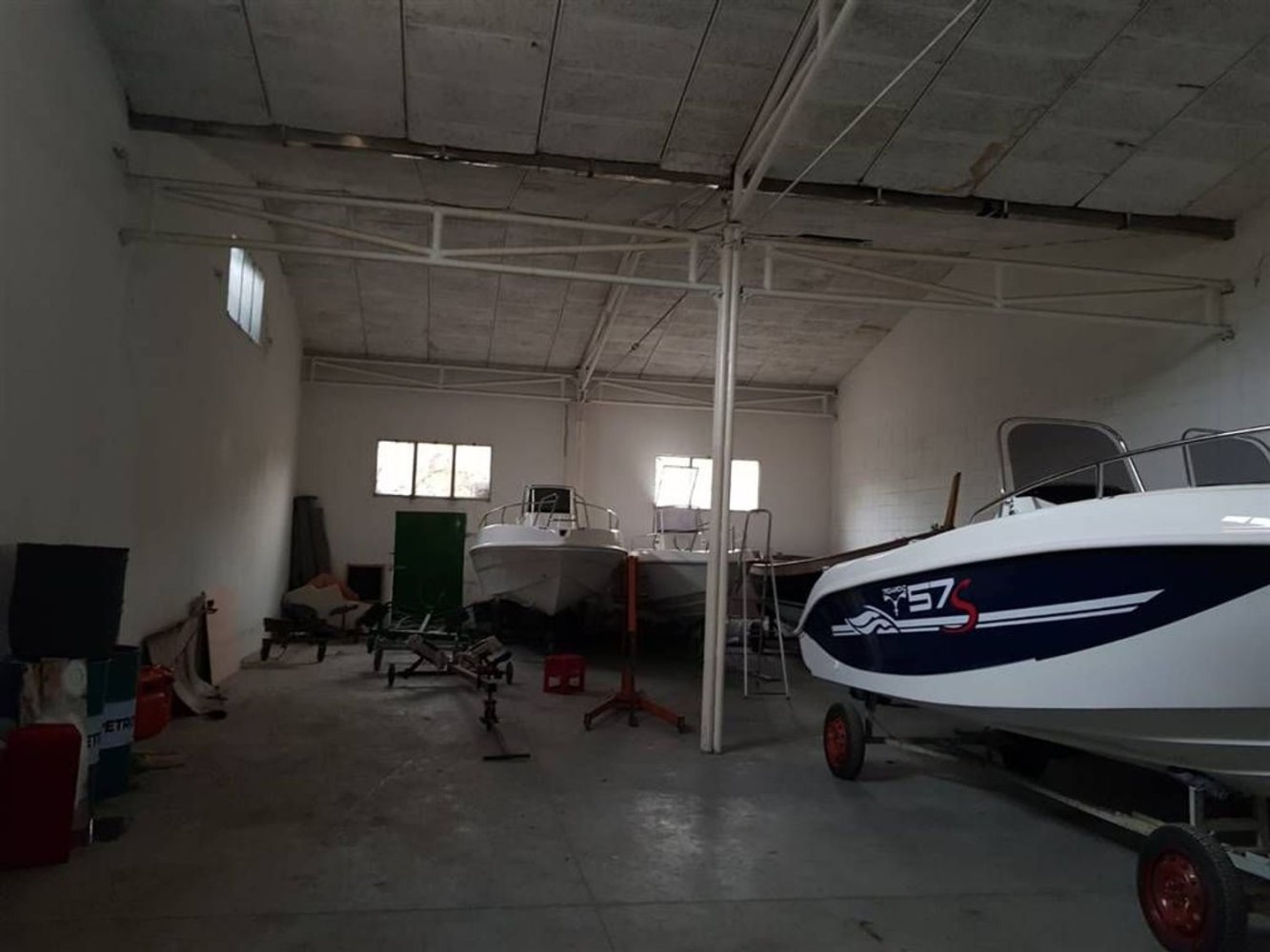 Lagerhaus in La Spezia, Italy 270m², Nr. 220064