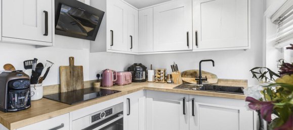 1 bedroom Maisonette in Egham, United Kingdom No. 8664 6