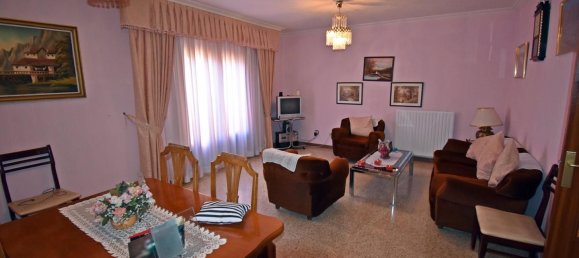 3 Schlafzimmer Wohnung in Olmedo, Spain, Nr. 88689 3