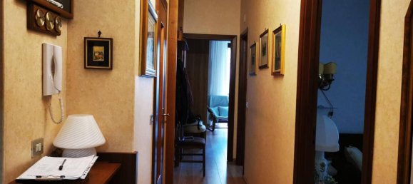 4 rooms Apartment in Varazze, Italy No. 92187 7