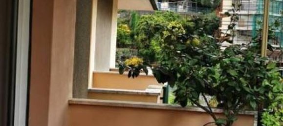 4 rooms Apartment in Varazze, Italy No. 92187 3