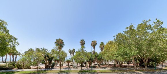 Apartamento de 4 dormitorios en Málaga, Spain No. 50304 3