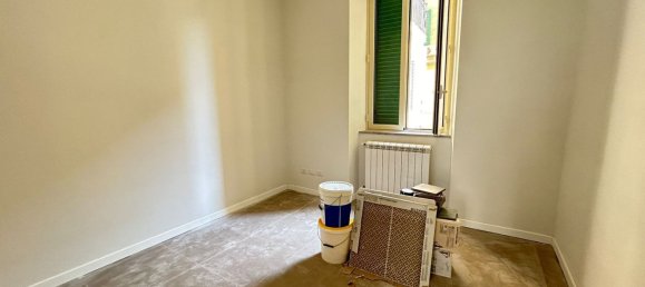 4 rooms Apartment in Messina, Italy No. 151185 8