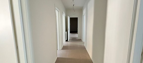 4 rooms Apartment in Messina, Italy No. 151185 4