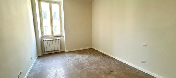 4 rooms Apartment in Messina, Italy No. 151185 2