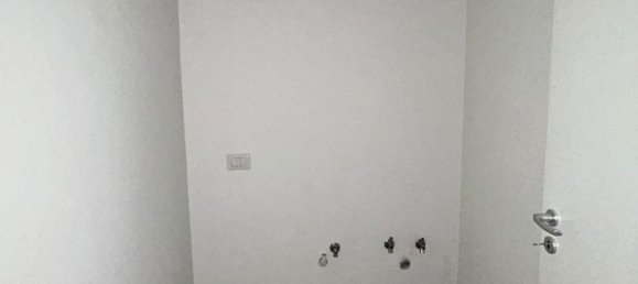 4 rooms Apartment in Messina, Italy No. 151185 10