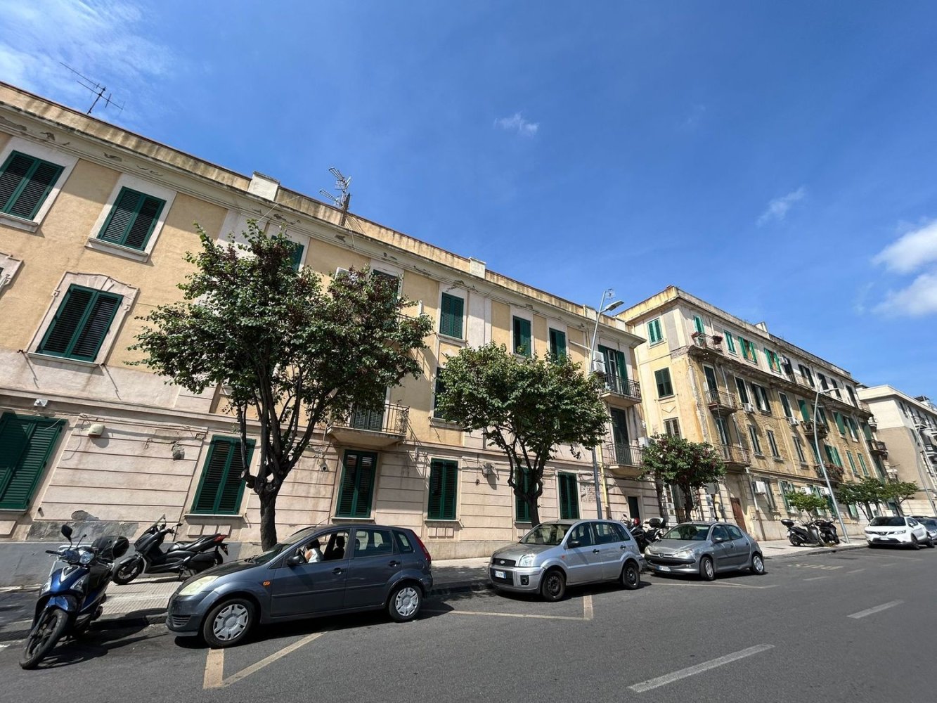 4 rooms Apartment in Messina, Italy No. 151185