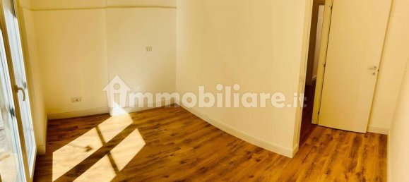 3 rooms Apartment in Rome, Italy No. 375471 5