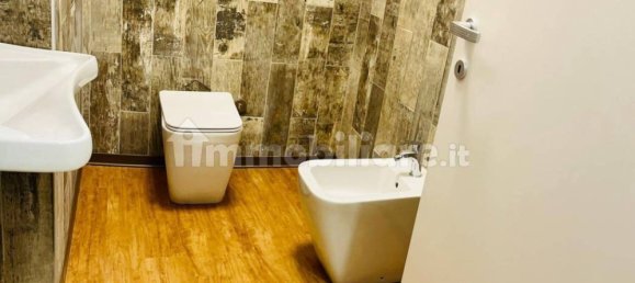 3 rooms Apartment in Rome, Italy No. 375471 12