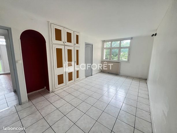 3 غرف نوم شقة في Argenteuil, France رقم 304403