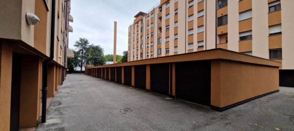 Квартира с 4 спальнями в Феррара, Италия № 379633 33