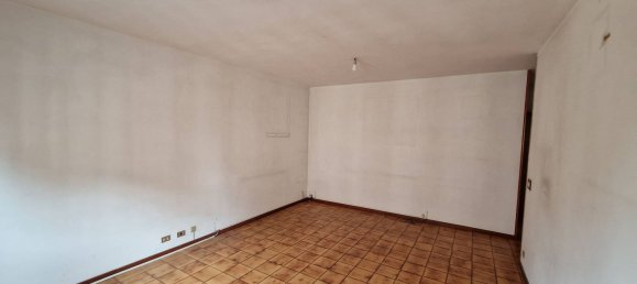 Квартира с 4 спальнями в Феррара, Италия № 379633 17