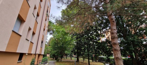 Квартира с 4 спальнями в Феррара, Италия № 379633 2