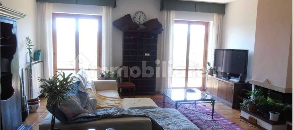 6 غرف نوم فيلا في Perugia, Italy رقم 80992 9