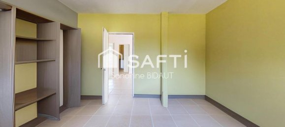 6 bedrooms House in Ain, France No. 315914 8