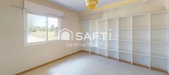 6 bedrooms House in Ain, France No. 315914 5