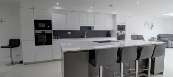 6 bedrooms House in Gillingham, United Kingdom No. 10419 43